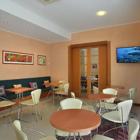 Astor 3* Bologna